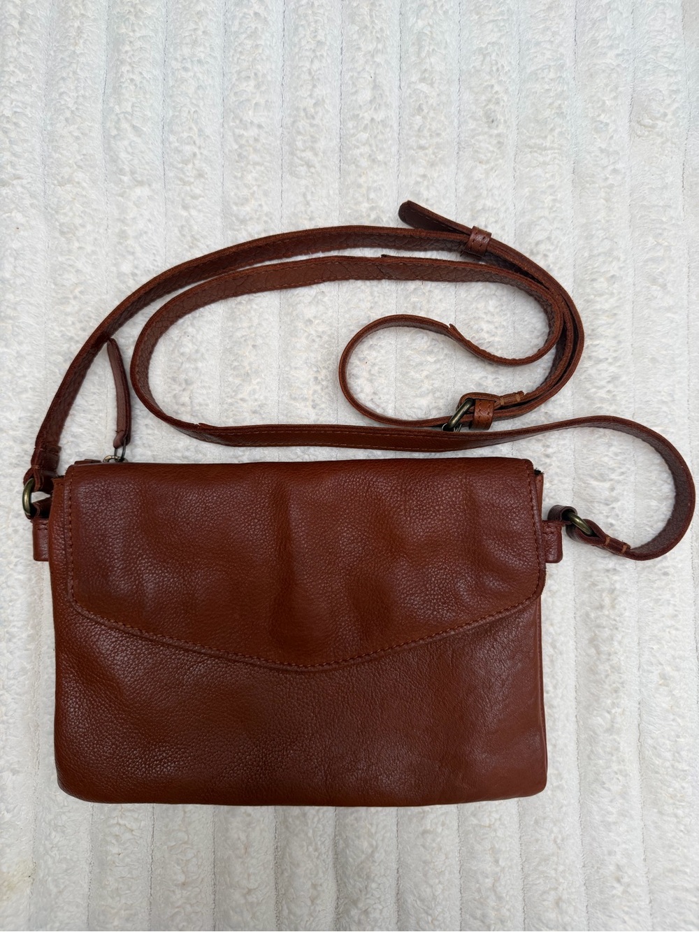Vilenca Holland - Brown Genuine Leather Crossbody Bag - NWOT